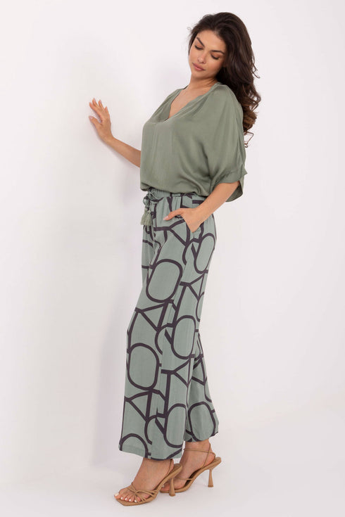 Women trousers model 215118 Sublevel